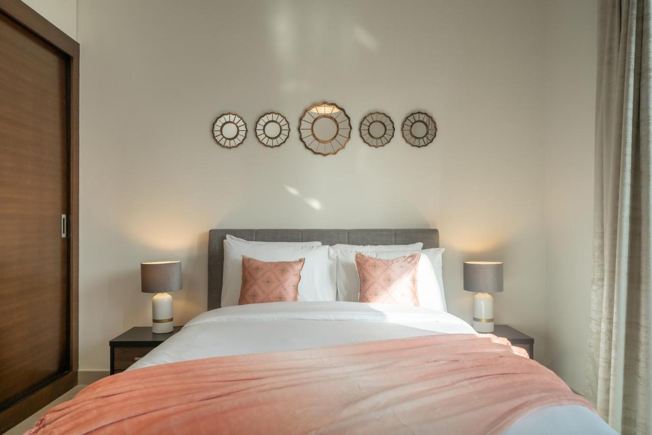 Higuests - Spacious Apt For 5 With Spectacular Marina Views Dubai Exterior photo