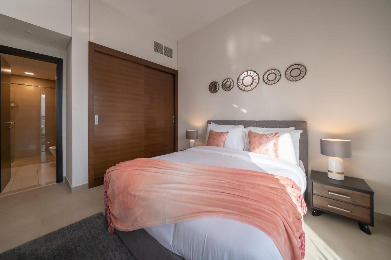 Higuests - Spacious Apt For 5 With Spectacular Marina Views Dubai Exterior photo
